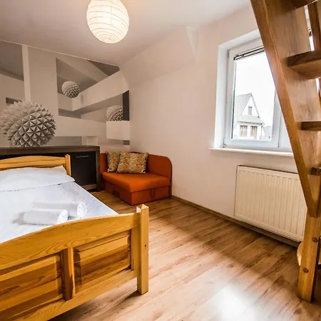 Rentplanet - Apartament Nowotarska